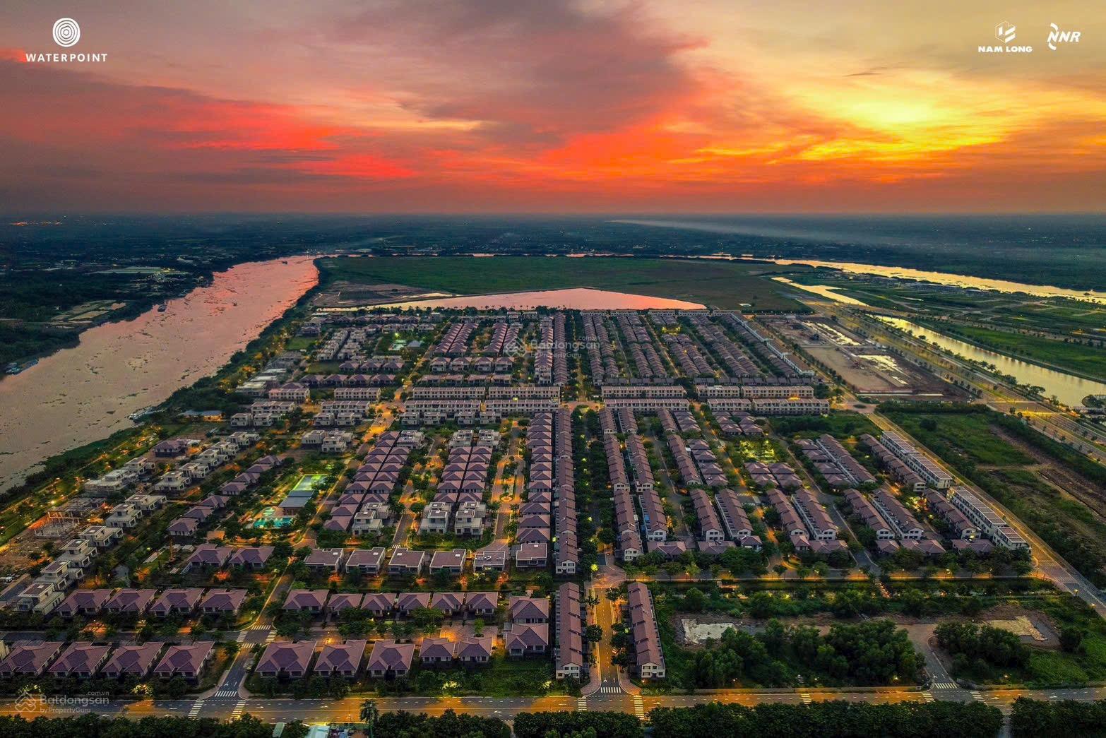 Duy nhất căn biệt thự compound Waterpoint. Chỉ 28 triệu/m2. LH 0978 469 *** Duy nhất căn biệt thự compound Waterpoint. Chỉ 28 triệu/m2. LH 0978 469 ***