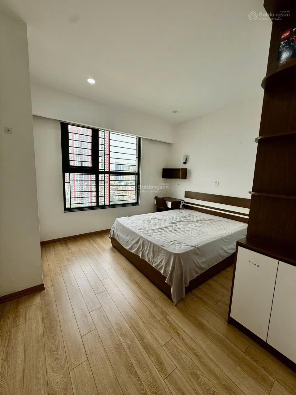 Bán căn 3PN CC Bonanza 23 Duy Tân tầng cao view thoáng sổ đỏ lâu dài giá nhỉnh 9 tỷ