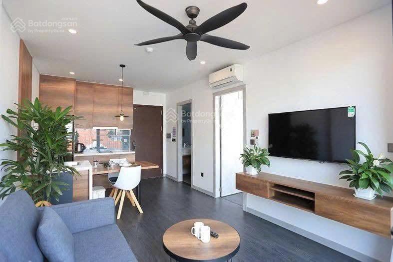 CHO THUÊ CĂN HỘ 1PN + 1 PHÒNG KHÁCH QUẬN TÂN BÌNH CÓ BAN CÔNG FULL NỘI THẤT NGAY SÂN BAY