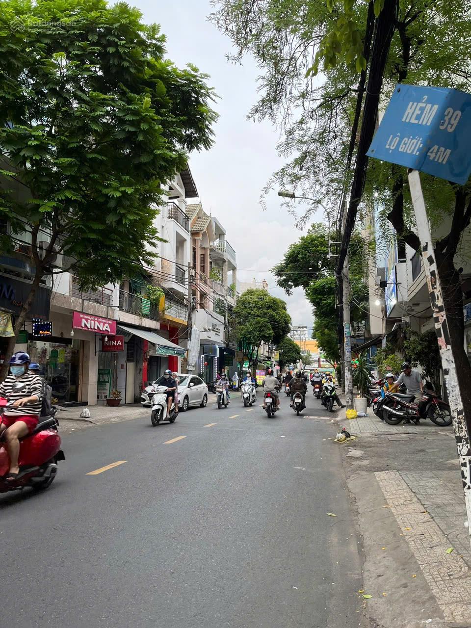 Hàng hiếm, mặt tiền khu Bàu Cát P.14 TB có lề, Tân Bình, 4x14m, 2 tầng giá tốt nhất khu vực 12.5 tỷ