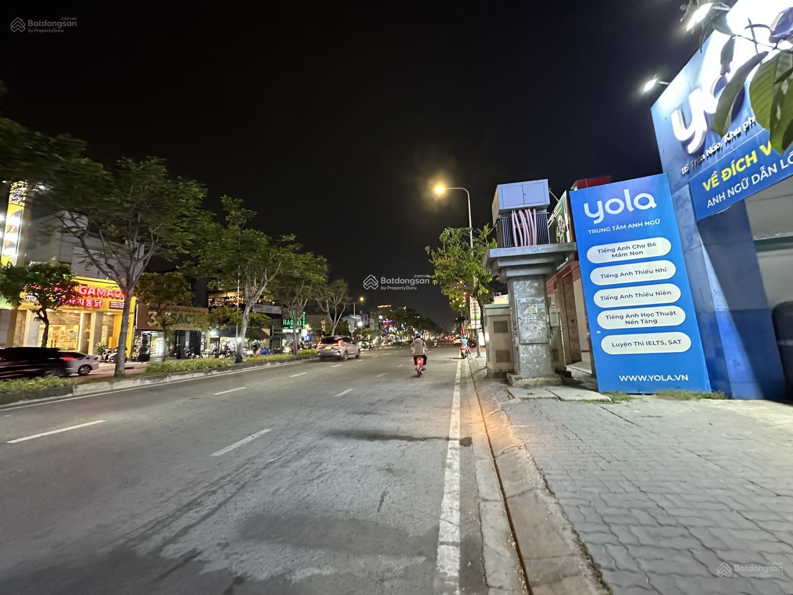 Tòa nhà 4 tầng. Ngay đường Trần Não. Dòng tiền 100tr/ tháng. SHR. Gấp bán: 19 tỷ 900