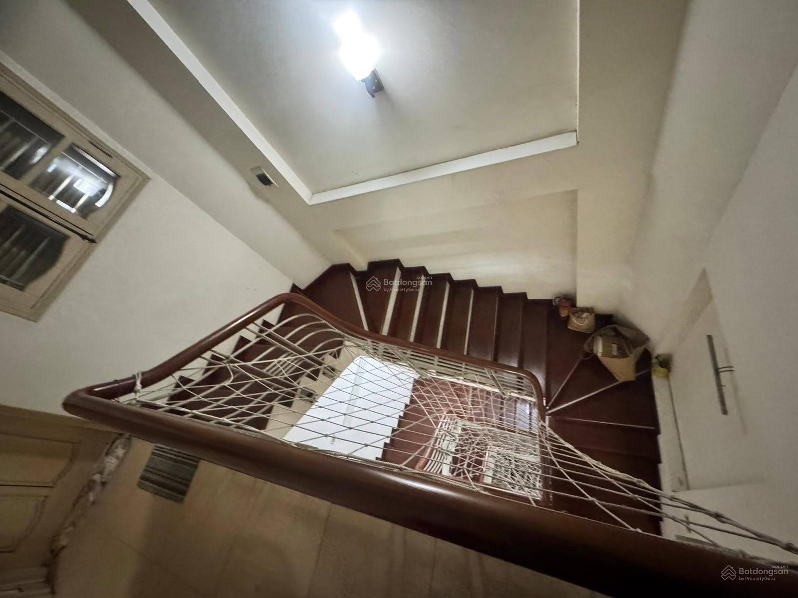 BÁN NHÀ MẠC THÁI TỔ 60m²x 4 TẦNG, TRUNG TÂM CẦU GIẤY, PHÂN LÔ CÁN BỘ, GIÁ 33.9 TỶ