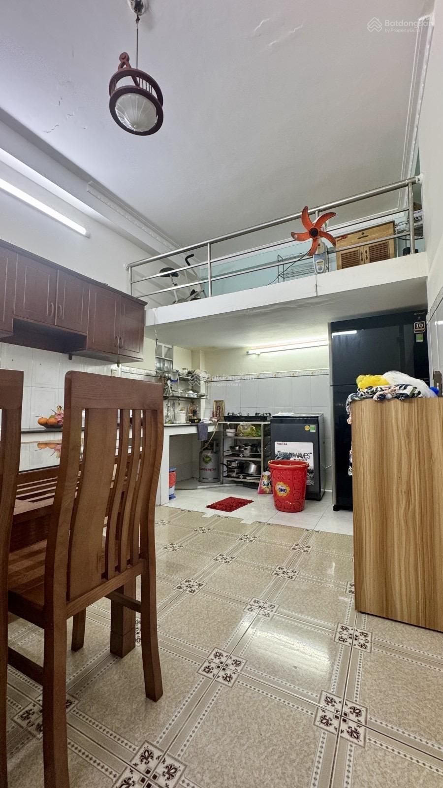 Hẻm oto đường Số 4, Hiệp Bình Phước, 1 trệt 1 lầu, 50m2 giá 5,7 tỷ thương lượng Hẻm oto đường Số 4, Hiệp Bình Phước, 1 trệt 1 lầu, 50m2 giá 5,7 tỷ thương lượng