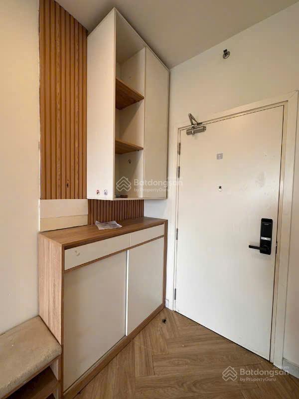 Kẹt tiền bán căn hộ Hausneo, full nội thất, tầng trung, 2pn, 2wc, view mát, đã có sổ, giá 4.3 tỷ