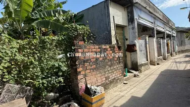 Chính chủ cần bán gấp lô đất DT 72,5m2 vuông vức, KDC hiện hữu cao ráo, gần biển, giá chỉ 2tỷ650tr