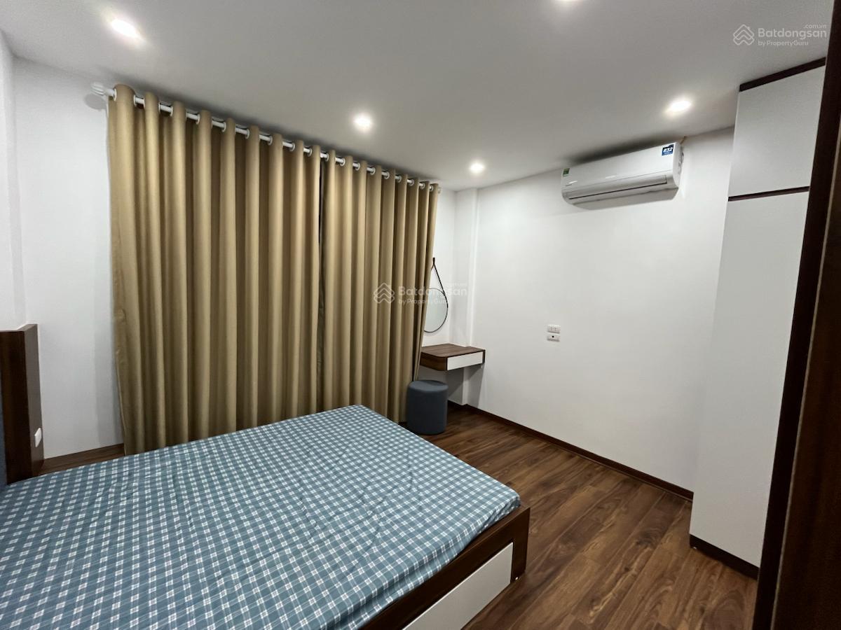 Mặt ngõ KD, oto đỗ cửa gần phố nhà đẹp dân xây full NT ngõ rộng dân trí cao. Dt35m 6T giá11,5ty