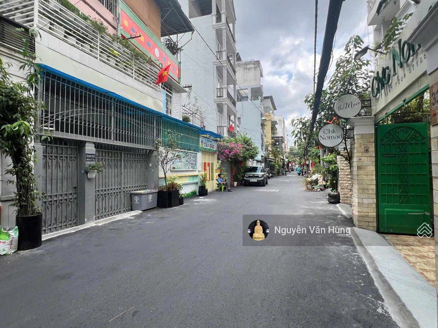 Bán giá quá rẻ! duy nhất 1 căn 70tr/m² HXH đường Trịnh Đình Trọng Quận Tân Phú CN: 166m2 trệt 2 lầu