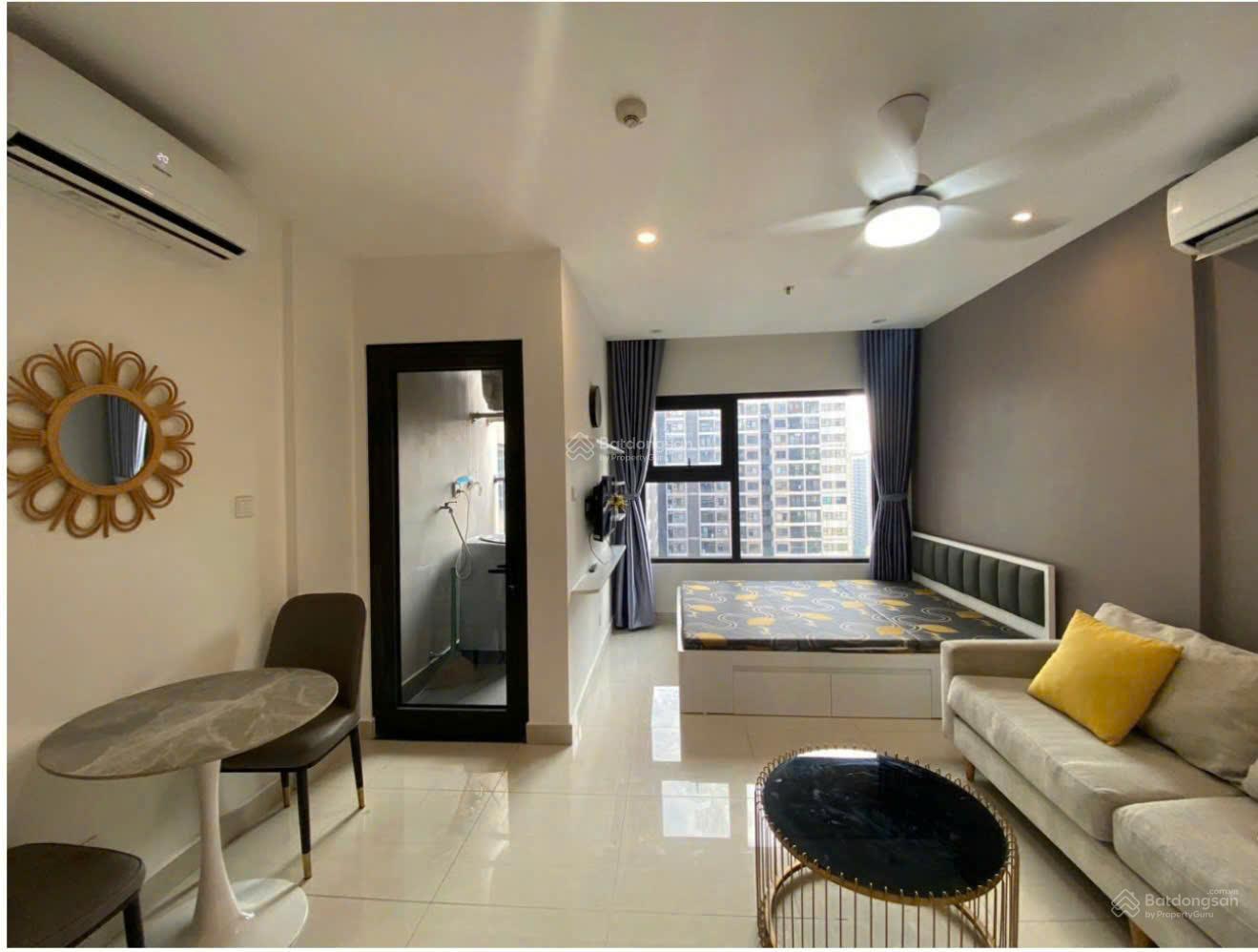 Bán nhanh căn studio tầng trung giá 2.26 tỷ, full nội thất view thoáng đẹp tại Vinhomes Ocean Park