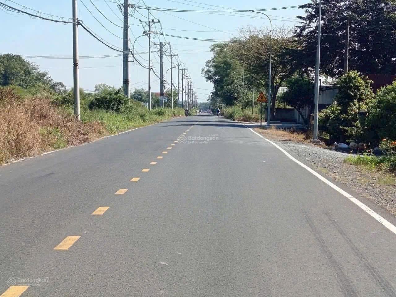 Tôi chính chủ kẹt tiền cần bán gấp lô đất vườn có thổ cư ở Củ Chi