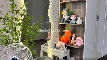Chuyên bán căn hộ Sky89. DT 55m, 1 PN, nội thất đầy đủ, view sông, ở ngay, sổ hồng. Giá 4.4 tỷ
