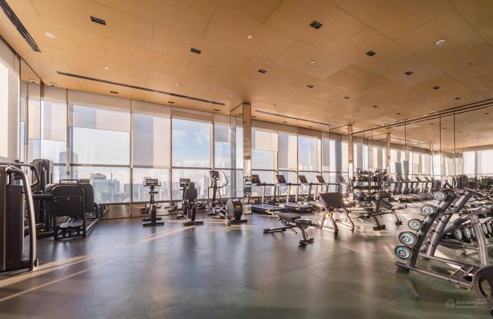 Bán gấp căn hộ trung tâm Quận 1 - 2PN, The Marq - 14,6 tỷ - tặng ô đậu xe ô tô định danh