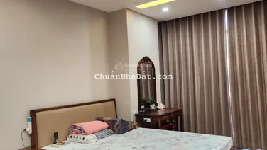Bán nhanh căn hộ 3 phòng ngủ 2 vệ sinh chung cư Đông Đô, gần mặt phố Nghĩa Đô