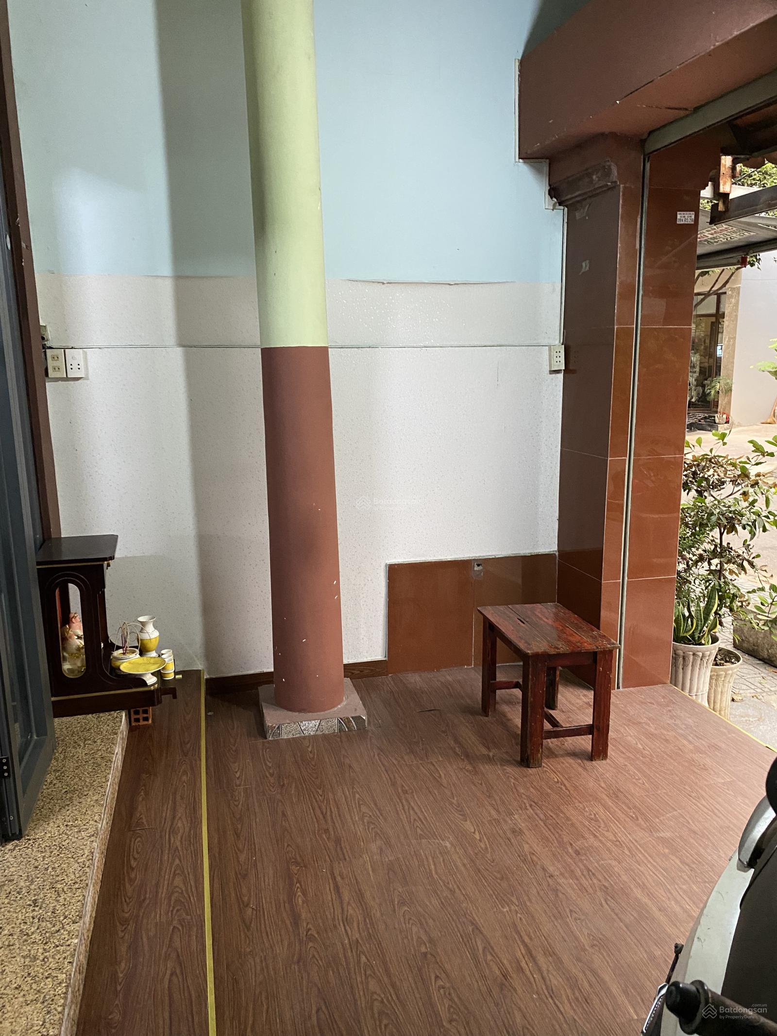 Cho thuê nhà đường D2, Q: Bình Thạnh. 9 tr