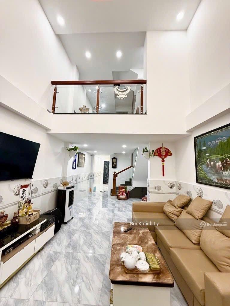 Phú Nhuận khu vip Nguyễn Trọng Tuyển - Phan Đình Phùng - liền kề Quận 1