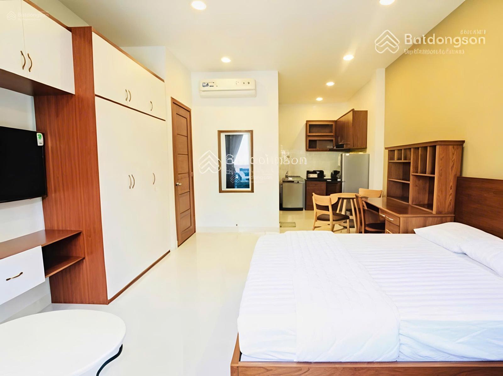 Cho thuê căn hộ cao cấp_ Nguyễn Cửu Vân p.17 Q.Bình Thạnh_ Ban công_ Full nội thất_ngay landmark81