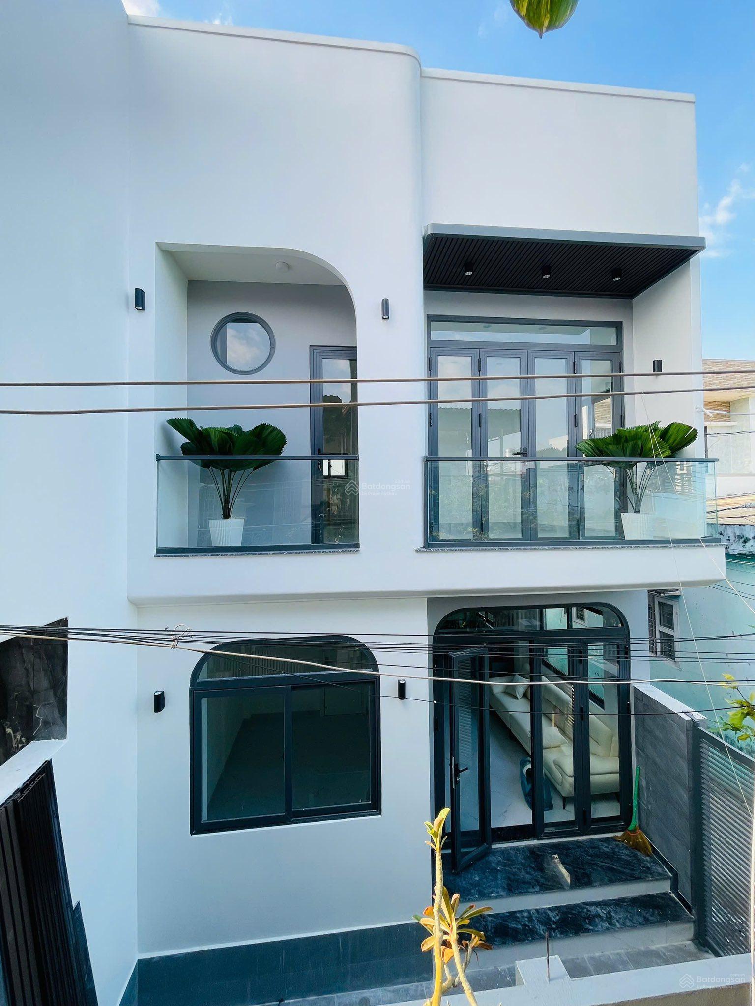 NHÀ 1T1L HOÀN CÔNG GÓC 2 MẶT TIỀN NGAY CHỢ TÂN VẠN CHỈ 2 TỶ 680TR NHÀ 1T1L HOÀN CÔNG GÓC 2 MẶT TIỀN NGAY CHỢ TÂN VẠN CHỈ 2 TỶ 680TR