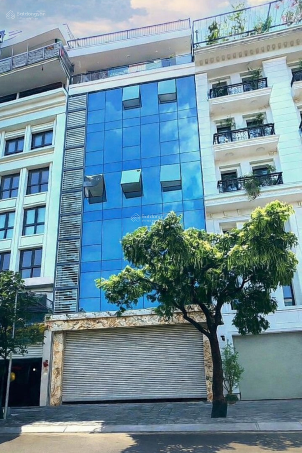 NHÀ MP DUY TÂN - CHỈ 60 TỶ - VỈA HÈ 10m LÒNG PHỐ RỘNG 45m - KINH DOANH ĐẸP NHẤT CẦU GIẤY NHÀ MP DUY TÂN - CHỈ 60 TỶ - VỈA HÈ 10m LÒNG PHỐ RỘNG 45m - KINH DOANH ĐẸP NHẤT CẦU GIẤY