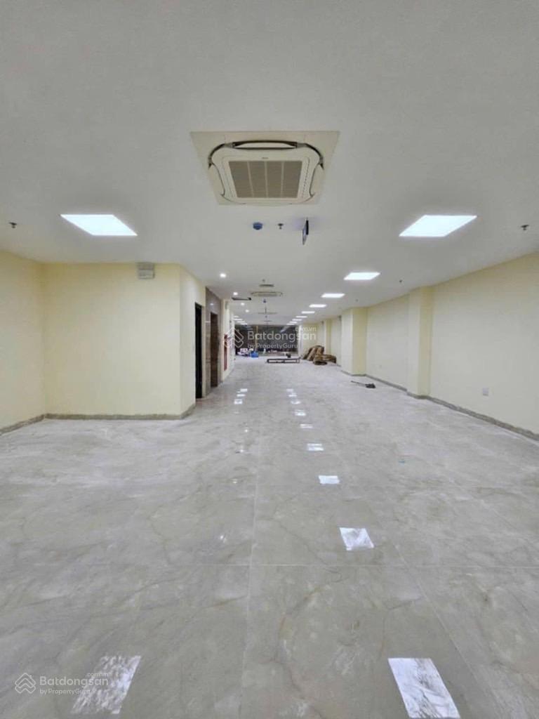 NHÀ MP DUY TÂN - CHỈ 60 TỶ - VỈA HÈ 10m LÒNG PHỐ RỘNG 45m - KINH DOANH ĐẸP NHẤT CẦU GIẤY NHÀ MP DUY TÂN - CHỈ 60 TỶ - VỈA HÈ 10m LÒNG PHỐ RỘNG 45m - KINH DOANH ĐẸP NHẤT CẦU GIẤY