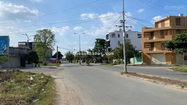 Hot! Hàng hiếm tại Đường Nguyễn Văn Cừ, 3,6 tỷ, 140m2