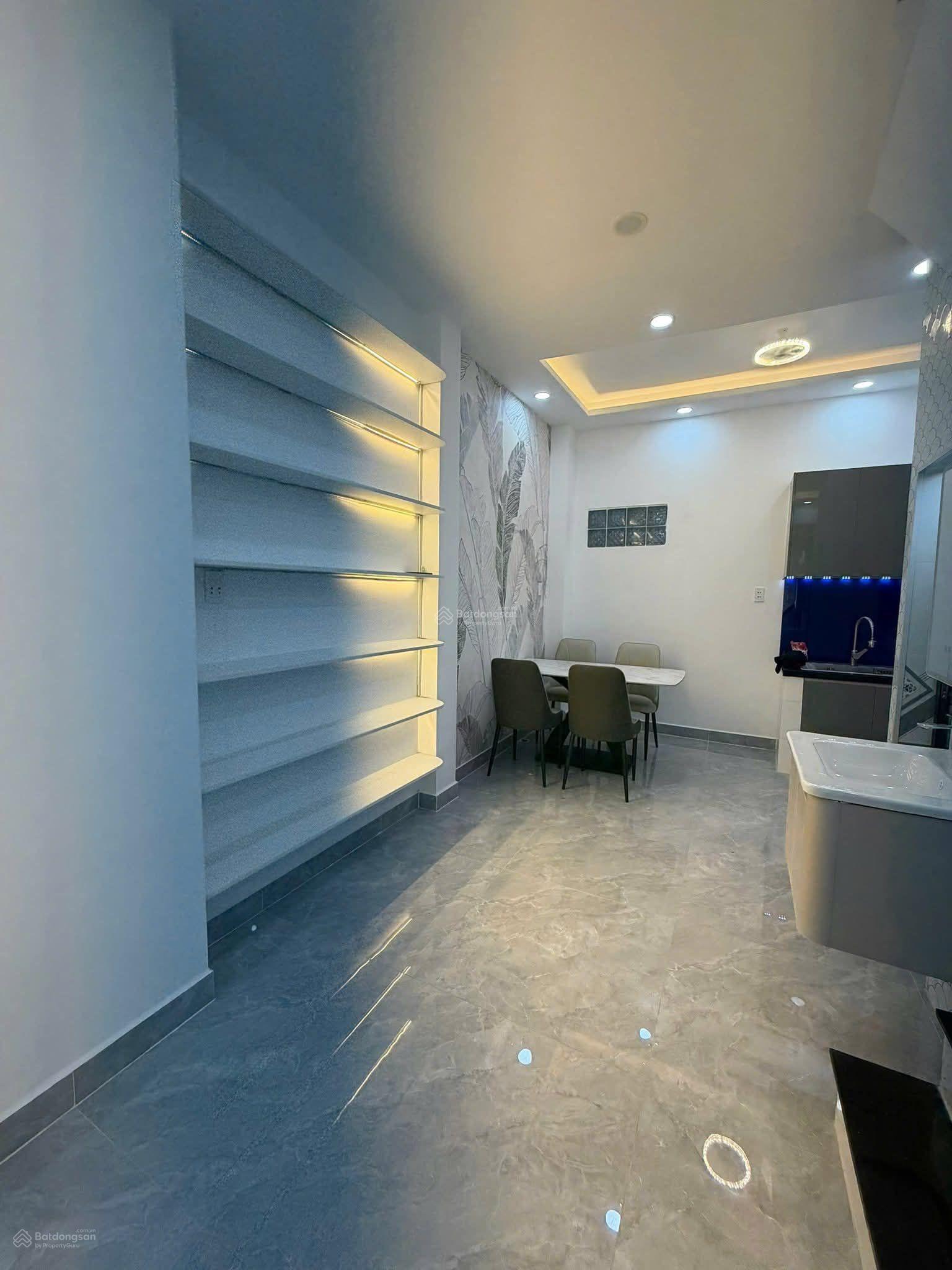 5ty750 thương lượng chính chủ bán nhà mới xây kế bên Q5 xác cầu Nguyễn Tri Phương