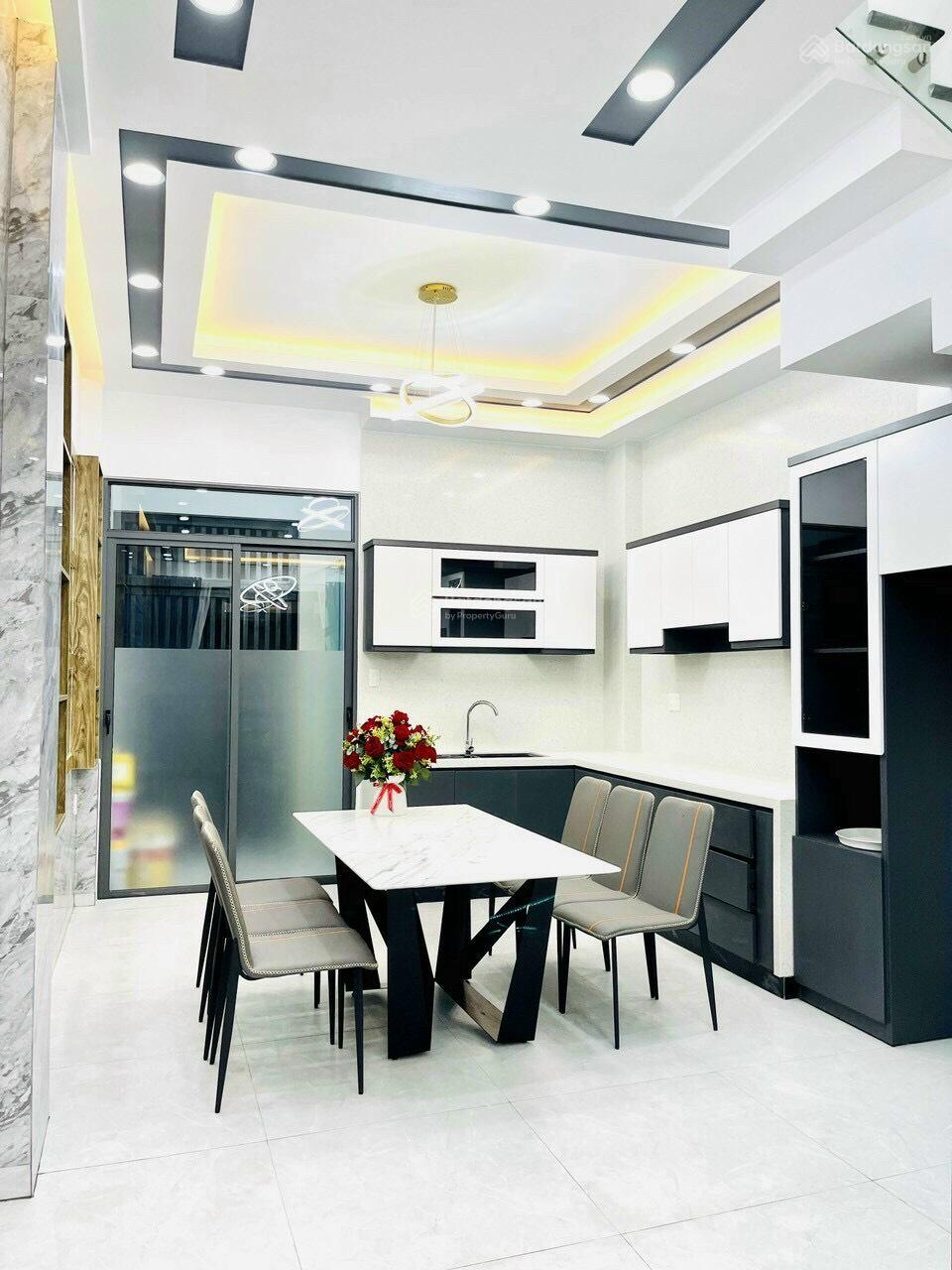 Bán nhà hẻm xe hơi VIP 194 Võ Văn Tần phường 5 quận 3, DT: 6x8m, trệt 3 lầu, giá 14.5 tỷ Bán nhà hẻm xe hơi VIP 194 Võ Văn Tần phường 5 quận 3, DT: 6x8m, trệt 3 lầu, giá 14.5 tỷ