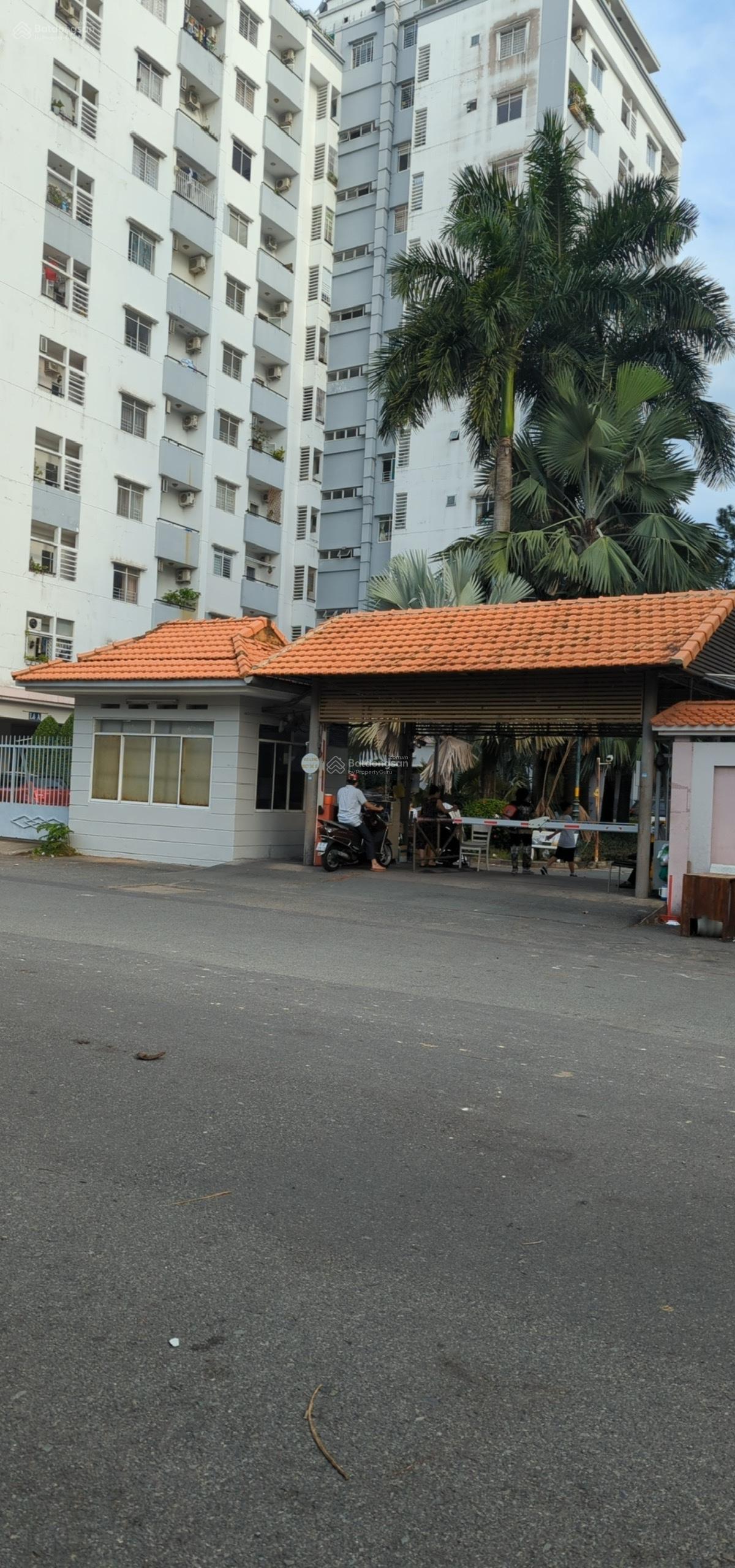 Cho thuê căn hộ Him Lam 6A, 12 triệu, 92m2, 2PN, 2WC, đầy đủ nội thất, view Pickleball Trung Sơn