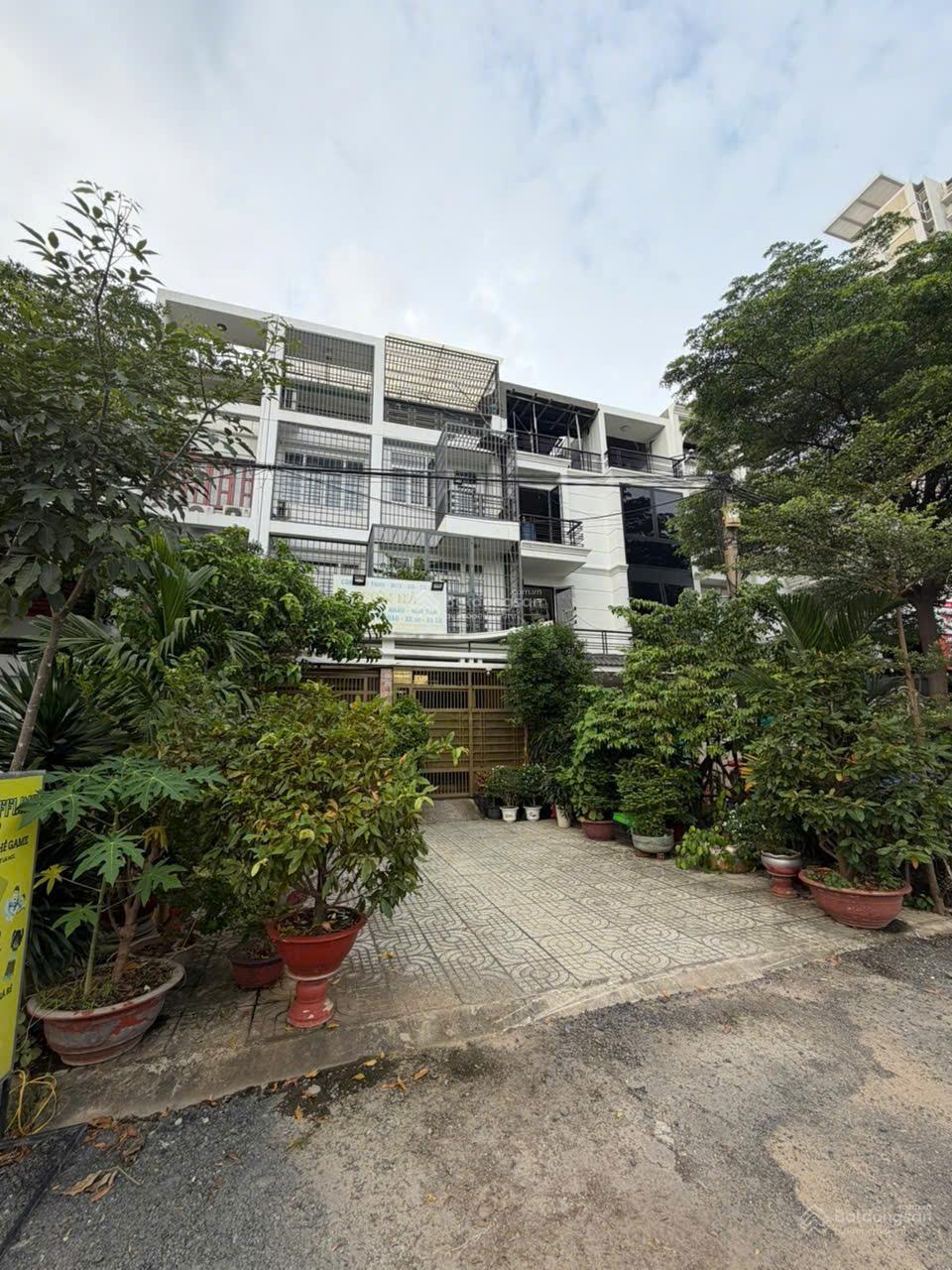 Bán nhà MT Vũ Tông Phan P.An Phú Q.2, DT 7x19m CN 131m2, KC 4 tầng Giá 45 tỷ