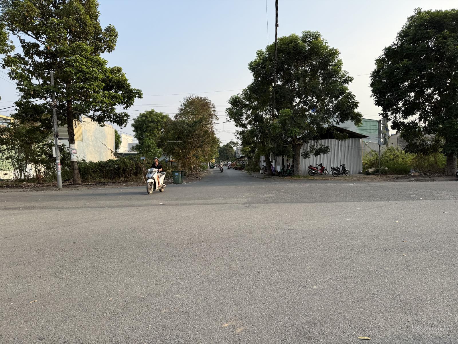 Lô đất trục chính khu dân cư tiềm năng kinh doanh & đầu tư trung tâm Bến Lức