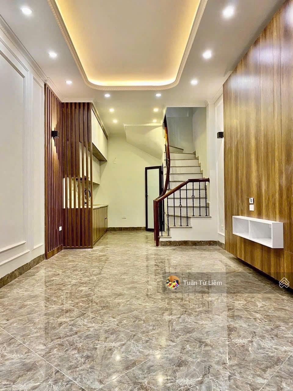 Chủ bán trước tết nhà Phương Canh chỉ 6 tỷ 3, sẵn 3 ngủ full đồ gần ô tô, sổ sẵn sang tên