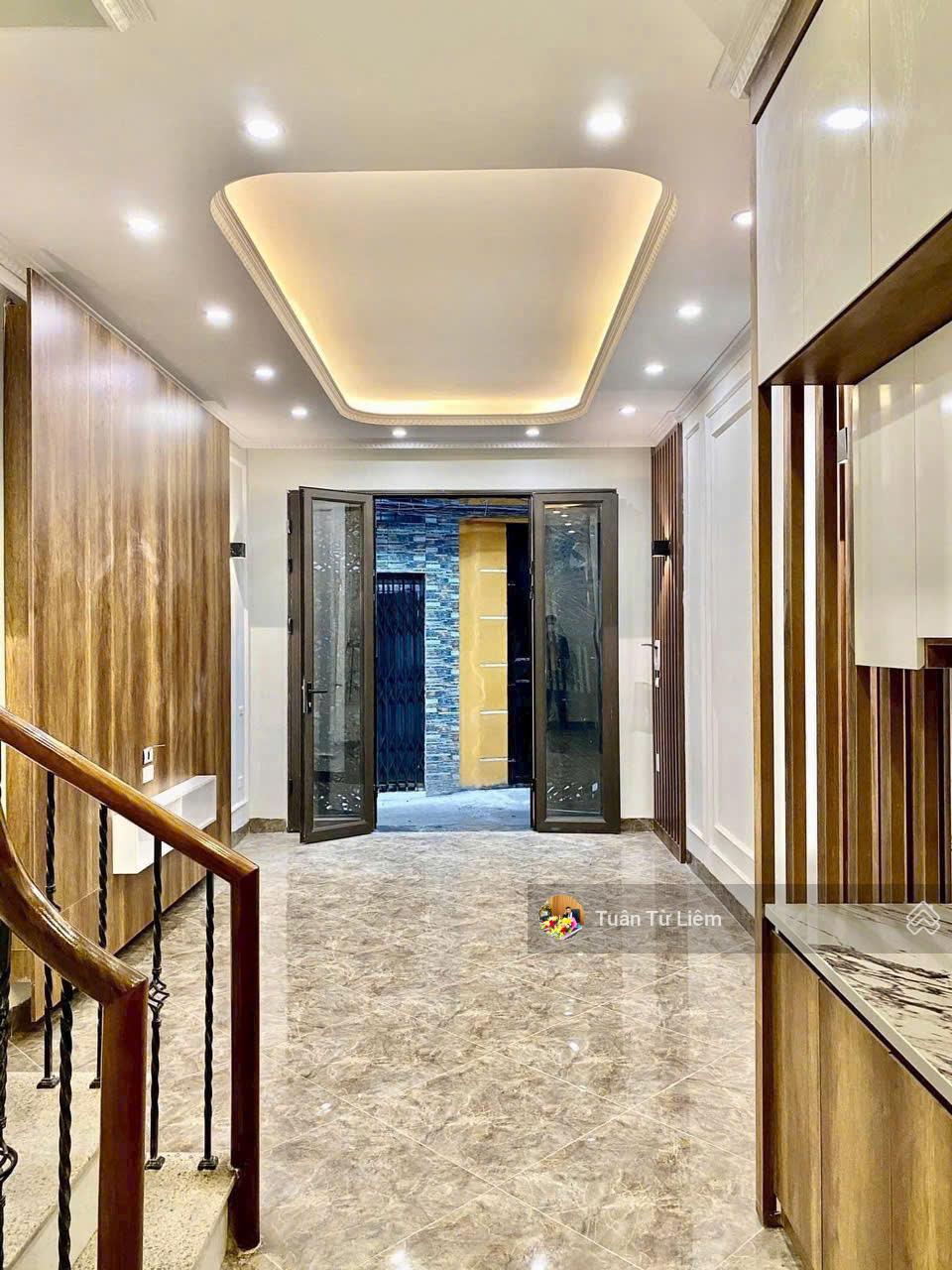 Chủ bán trước tết nhà Phương Canh chỉ 6 tỷ 3, sẵn 3 ngủ full đồ gần ô tô, sổ sẵn sang tên