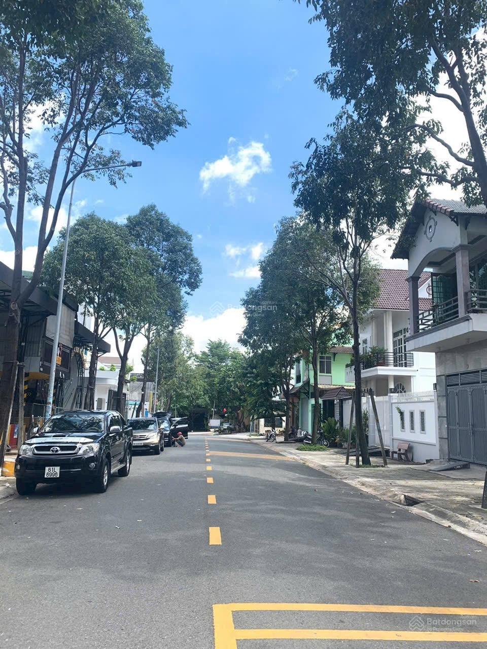 Hạ giá bán gấp đất KDC Chánh Nghĩa vị trí nhận diện cao, 100m2, 6.7tỷ. Có giá tốt cho khách mua sớm