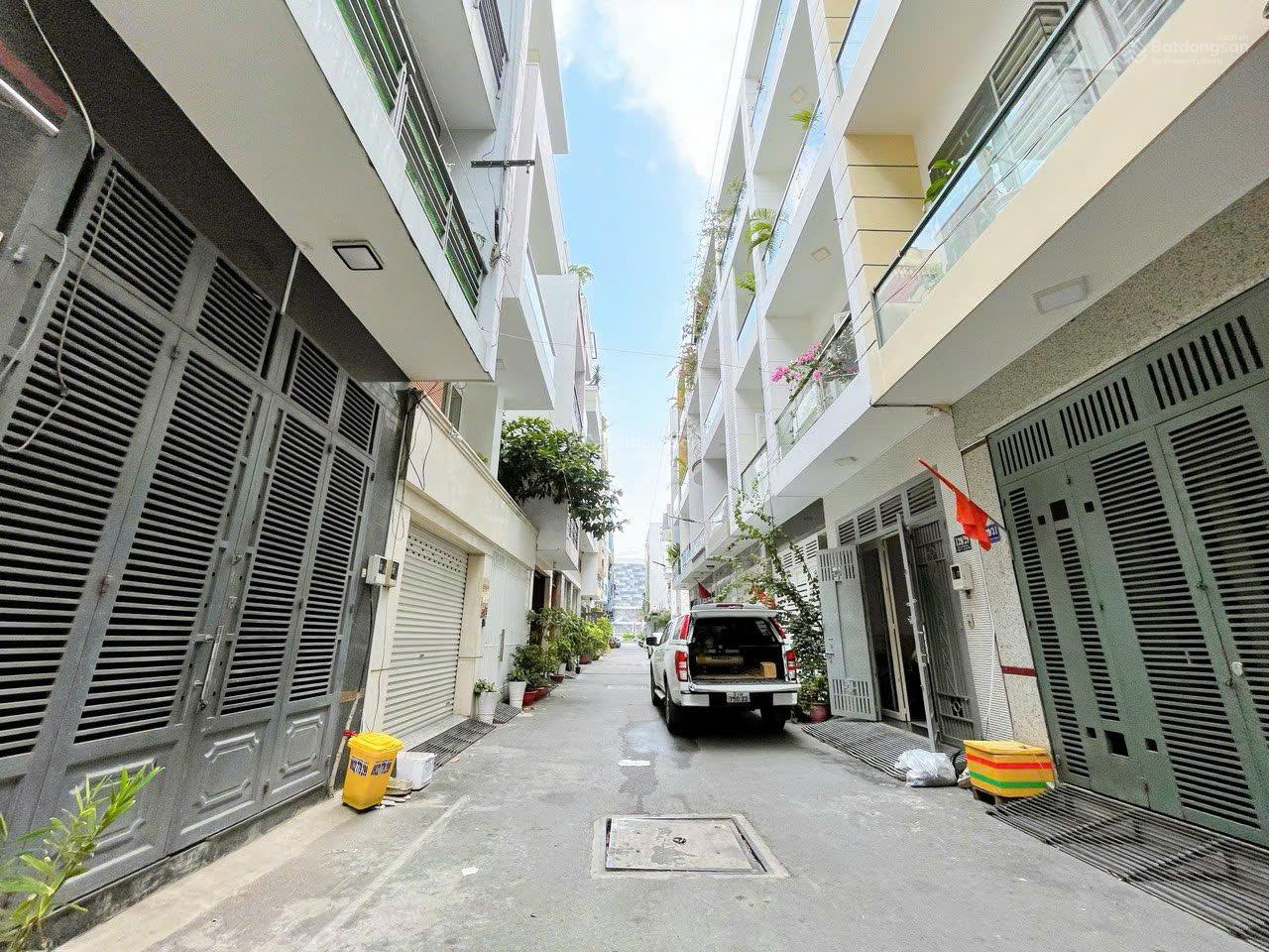 Hẻm xe hơi đẹp , Ni Sư Huỳnh Liên, Bàu Cát , Tân Bình - 68m² (4 x 17m) - Giá chỉ: 7.6 tỷ TL