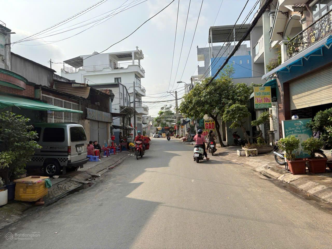 Bán nhà mặt tiền 6 tầng Liên Khu 5 - 11 - 12, Bình Tân, gần Q6, DT 4x15.8m, giá 8.3 tỷ