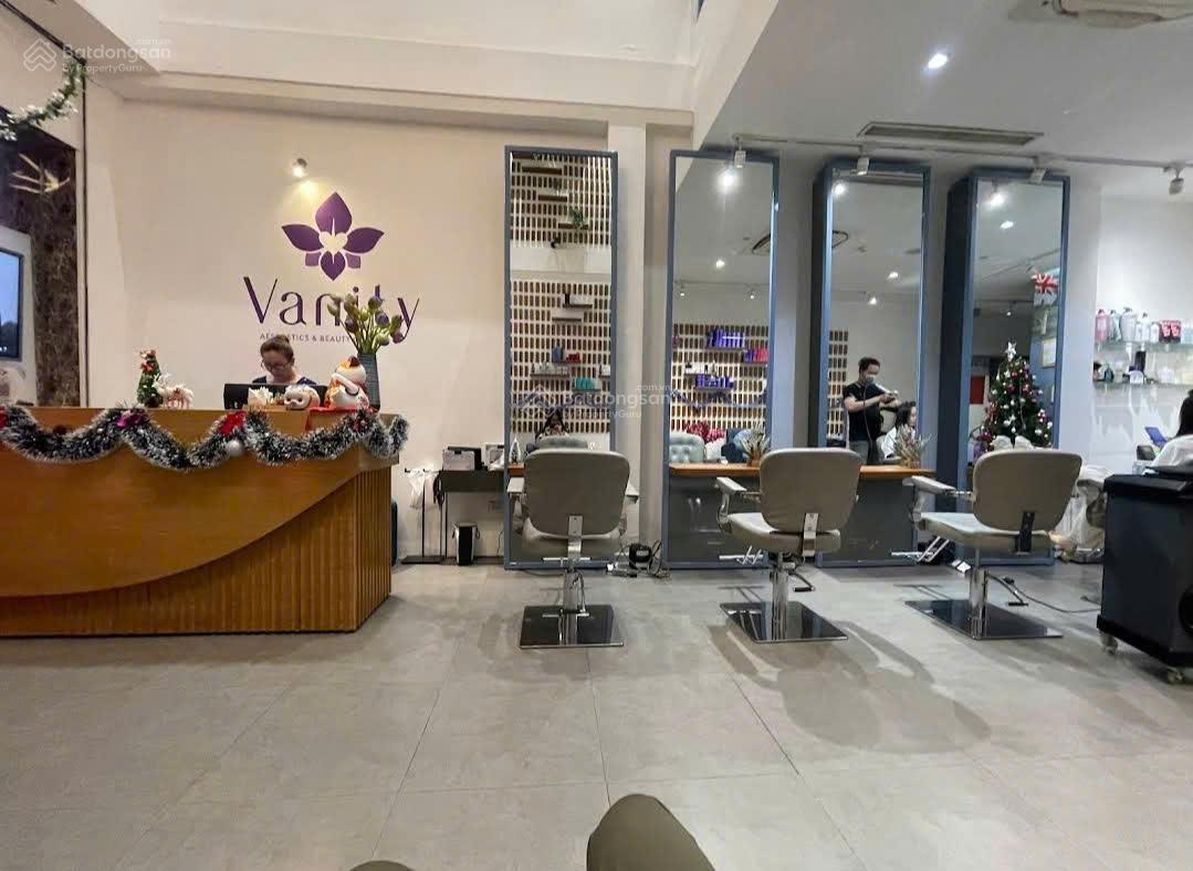 Ngay góc Mạc Thị Bưởi, Building có thang máy MT Hai Bà Trưng, P. Bến Nghé, Quận 1