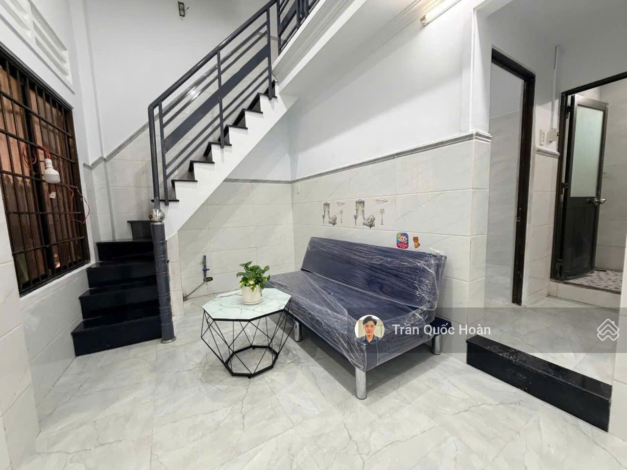 Bán nhà 1 trệt 1 lầu hẻm Trần Phú Vũng Tàu, gần mặt tiền, 30m2 giá 1,99 tỷ