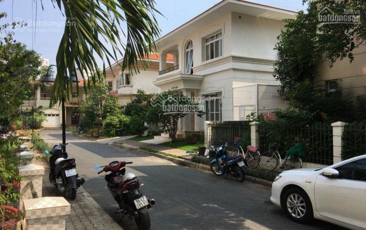 Cần bán gấp biệt thự Phú Gia, Phú Mỹ Hưng, Q7 DT 317m², bán 90 tỷ. Cam kết giá thật không ảo