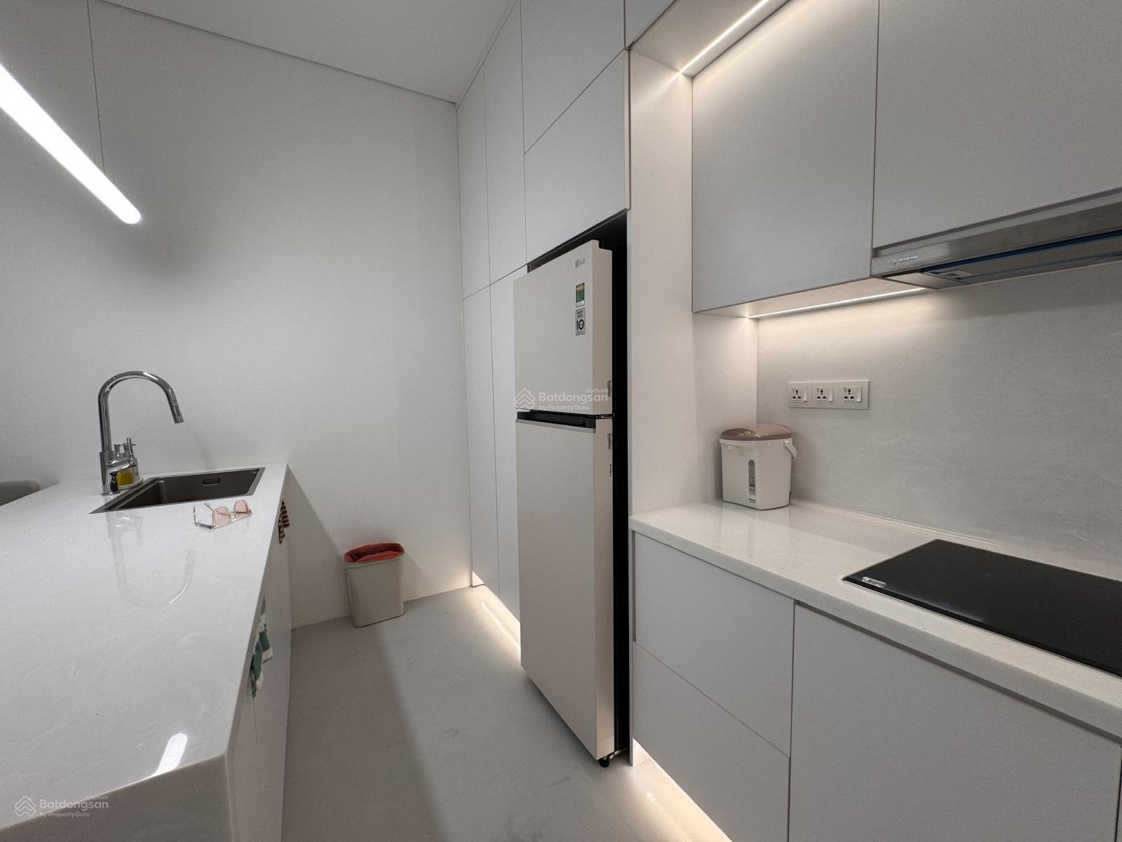 Bán SUNRISE CITY VIEW 2PN 76m2 Giá 5.7 Tỷ