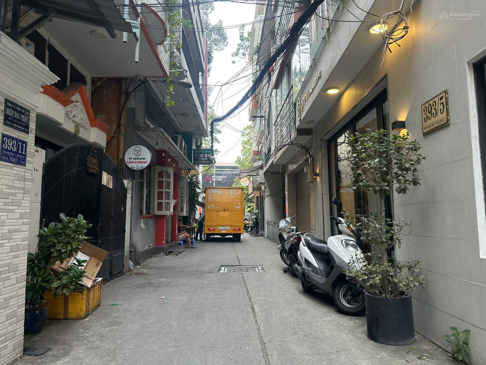 Siêu hiếm, HXH 6m ngay mặt tiền Trần Hưng Đạo, Q1. (7 x 6m) vuông vức 4 tầng - HĐT 25tr - Chỉ 13 tỷ