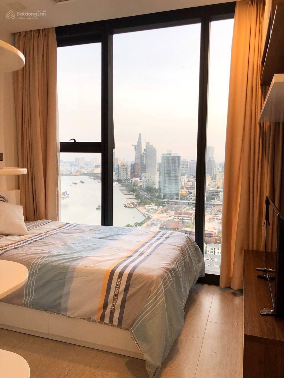 Bán căn 2PN, 80m2, Giá 8.3 tỷ, Tầng trung đẹp, Vinhomes Central Park