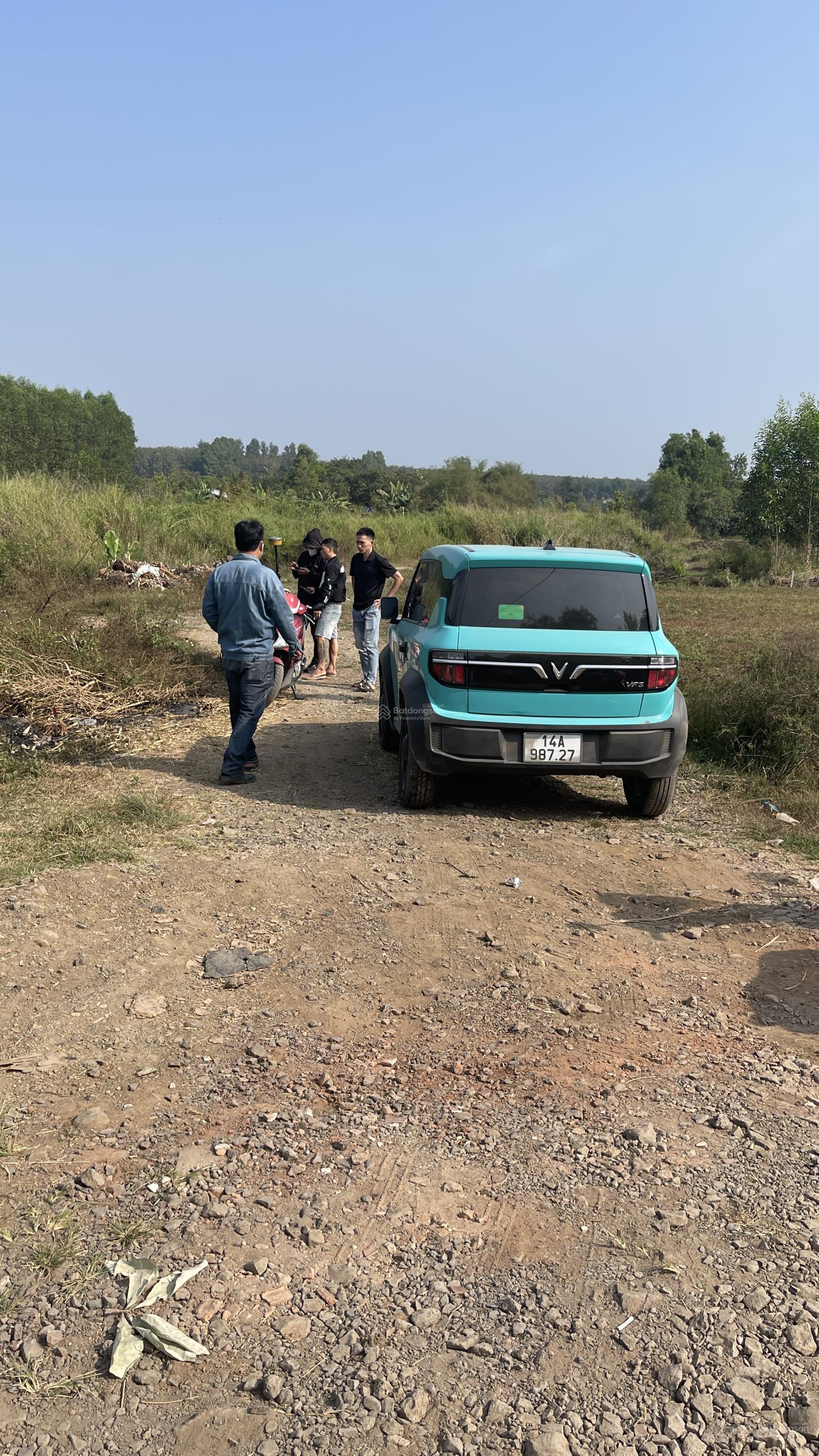 Bán 250m2 đất Xã Đồi 61, giá 550 triệu, sổ riêng