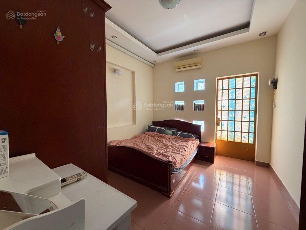 Nhà phố 4 tầng, 4 PN- HXH sát MT lâm văn bền, q7- nhỉnh 9 tỉ