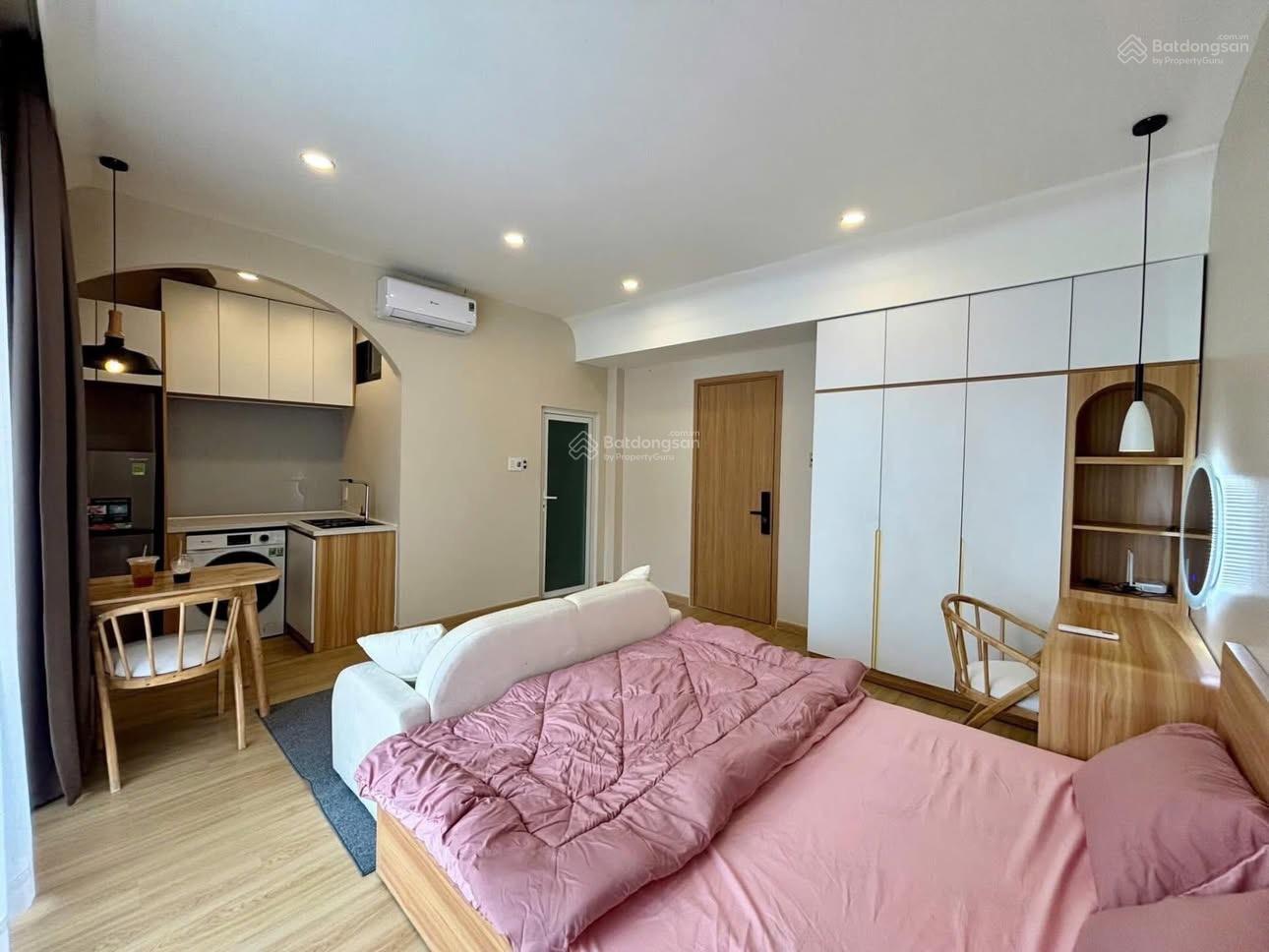 CHDV Cao Cấp, Luxury - Ban Công Lớn, Đầy Đủ Tiện Nghi - Gần ĐH VLU, IUH - Hiện Đại, Sang Trọng