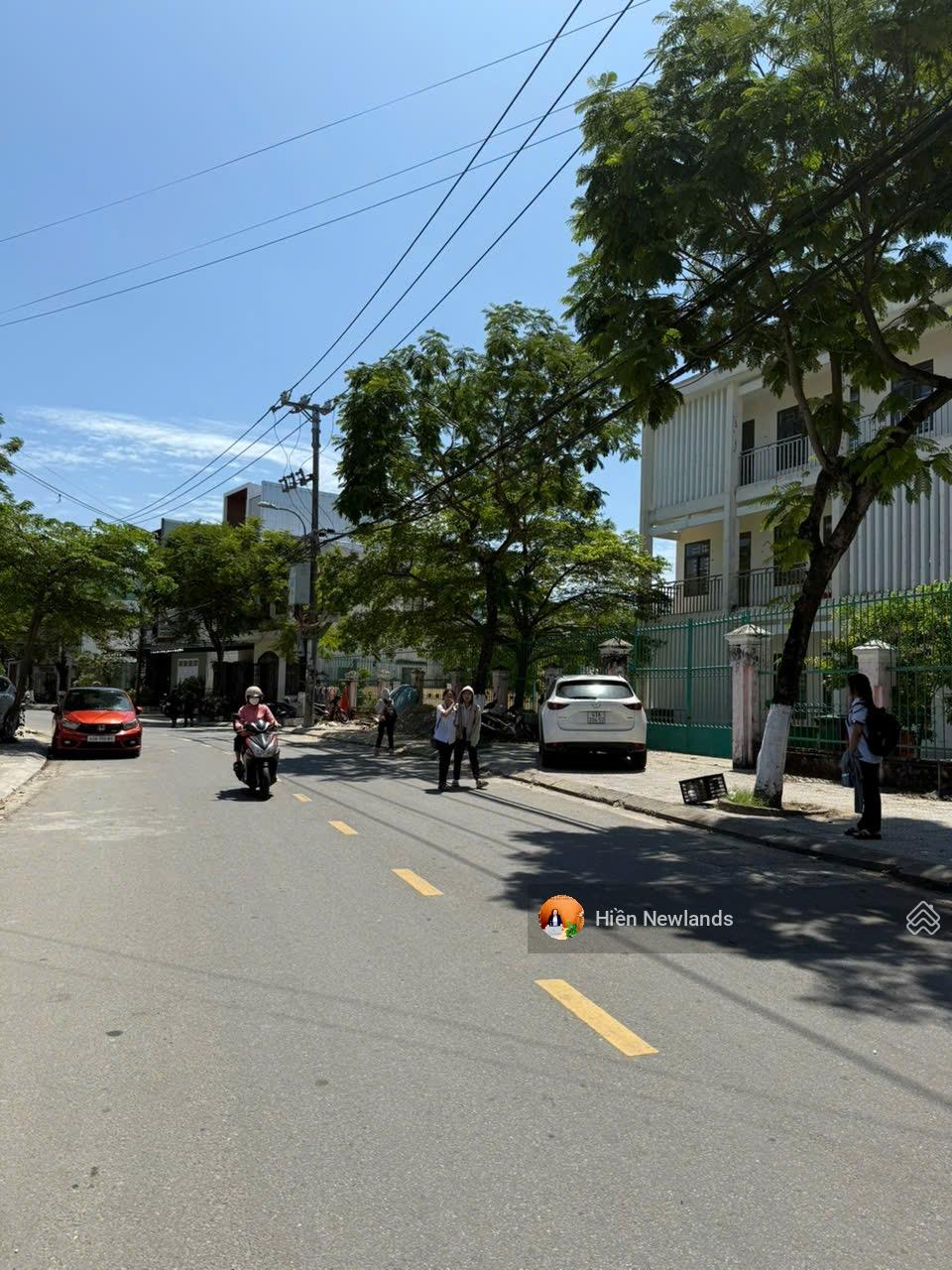 Bán đất mặt tiền đường Phan Bá Phiến tặng nhà C4 dòng tiền 10tr/th Gần Biển 126m đất chỉ 12 tỷ Tl Bán đất mặt tiền đường Phan Bá Phiến tặng nhà C4 dòng tiền 10tr/th Gần Biển 126m đất chỉ 12 tỷ Tl