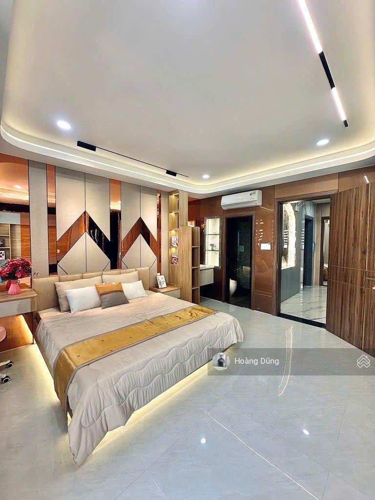 BÁN NHÀ THOẠI NGỌC HẦU - 4,5X21M - 5 TẦNG - FULL NỘI THẤT - THANG MÁY XỊN - GIÁ CHỈ 13 TỶ