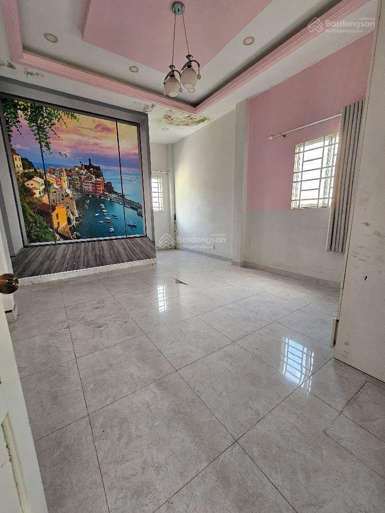 Kẹt tiền bán gấp nhà đường xe Hơi ngay Trường Nguyễn Hữu Thọ quận 7 -DT 64m -TK 4 Tầng - Nhỉnh 9 Tỷ Kẹt tiền bán gấp nhà đường xe Hơi ngay Trường Nguyễn Hữu Thọ quận 7 -DT 64m -TK 4 Tầng - Nhỉnh 9 Tỷ