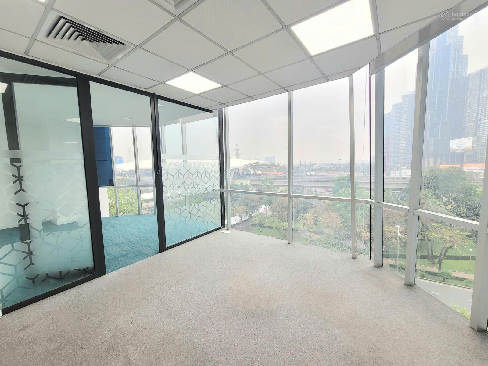 Chính chủ cho thuê văn phòng tòa nhà IOS 673 Điện Biên Phủ DT 30m2 - 58m2 - 130m2 chỉ từ 19 triệu