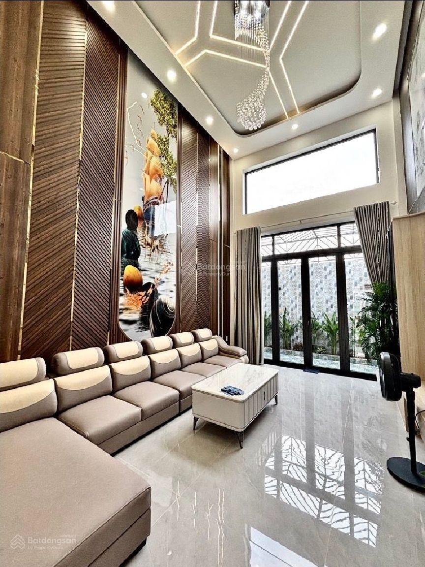 Mặt tiền Võ Văn Kiệt 4.5x20m KDC liền kề khu Tên Lửa. Chỉ 7 tỷ nhỉn.