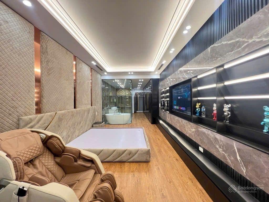 BÁN NHÀ NGUYỄN VĂN CƯ , 80M ,RHANG MÁY, GA RA Ô TÔ ,GẦN CẦU CHƯƠNG DƯƠNG , NỘi THẤT CHÂU ÂU,26XTY BÁN NHÀ NGUYỄN VĂN CƯ , 80M ,RHANG MÁY, GA RA Ô TÔ ,GẦN CẦU CHƯƠNG DƯƠNG , NỘi THẤT CHÂU ÂU,26XTY