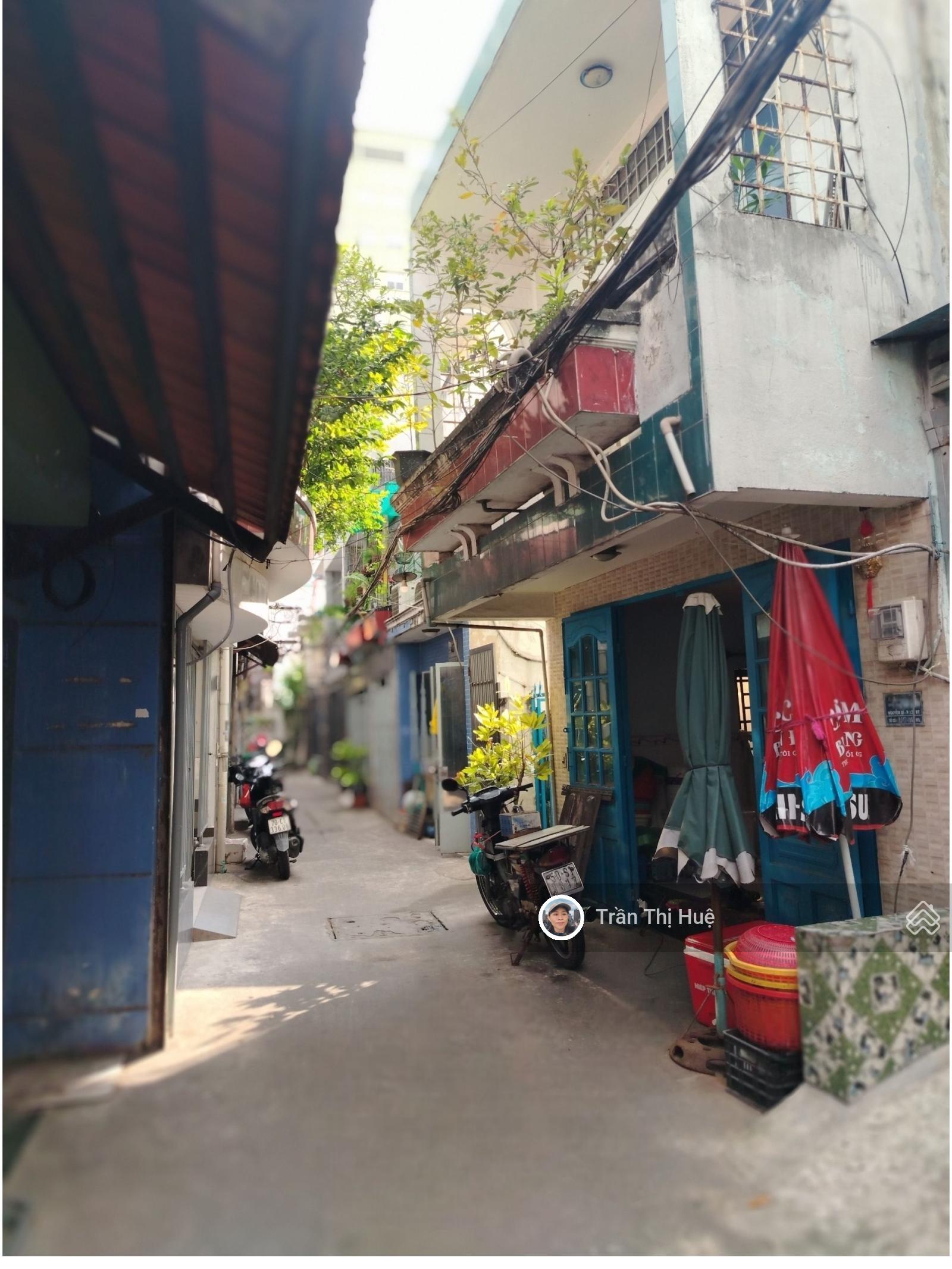 BÁN NHÀ DIỆN TÍCH 75M2, GẦN PHẠM VĂN ĐỒNG - NGUYỄN XÍ, CHỈ NHỈNH 8.X Tỷ