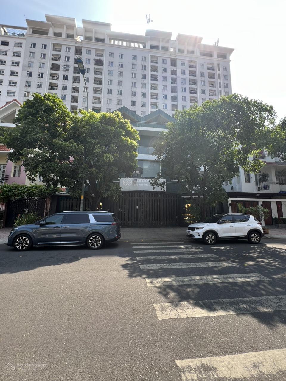 CHính Chủ Cho Thuê nhà đường lớn 25m2 giá 30tr/ th KDC him lam 6A DT 100m2 LH 0903 870 *** CHính Chủ Cho Thuê nhà đường lớn 25m2 giá 30tr/ th KDC him lam 6A DT 100m2 LH 0903 870 ***